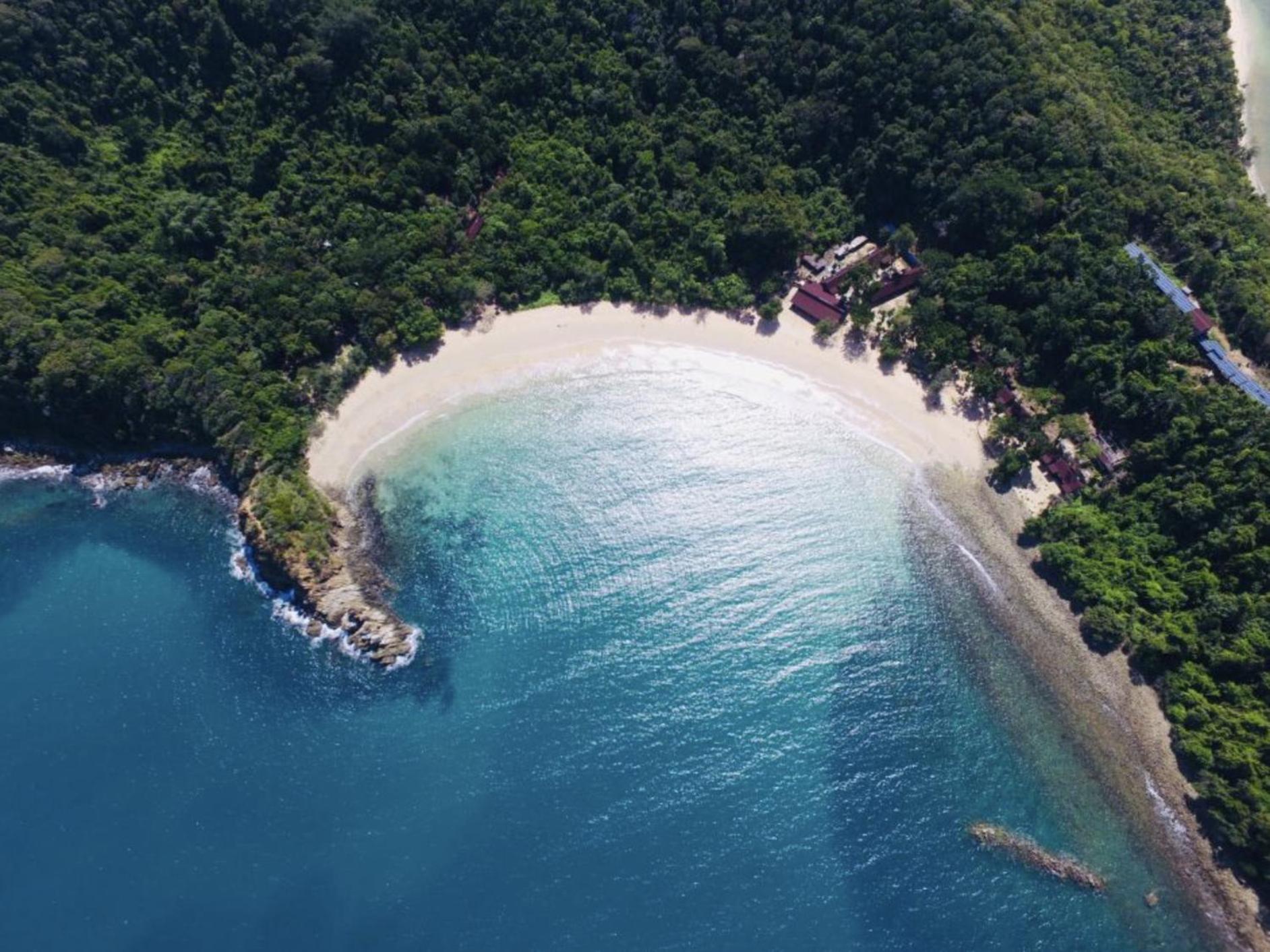 Dolphin Bay Island Resort Kota Belud Dış mekan fotoğraf