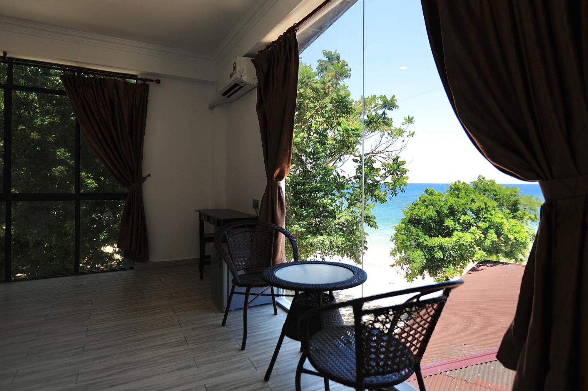 Dolphin Bay Island Resort Kota Belud Dış mekan fotoğraf