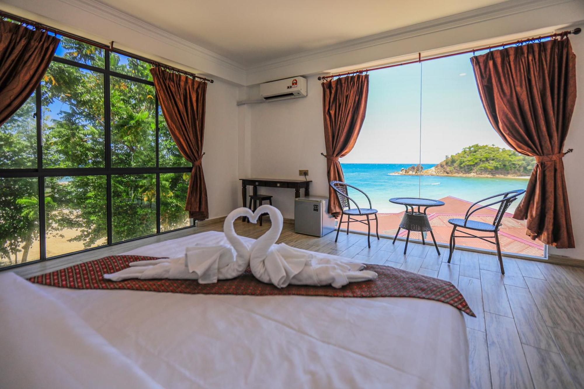 Dolphin Bay Island Resort Kota Belud Dış mekan fotoğraf
